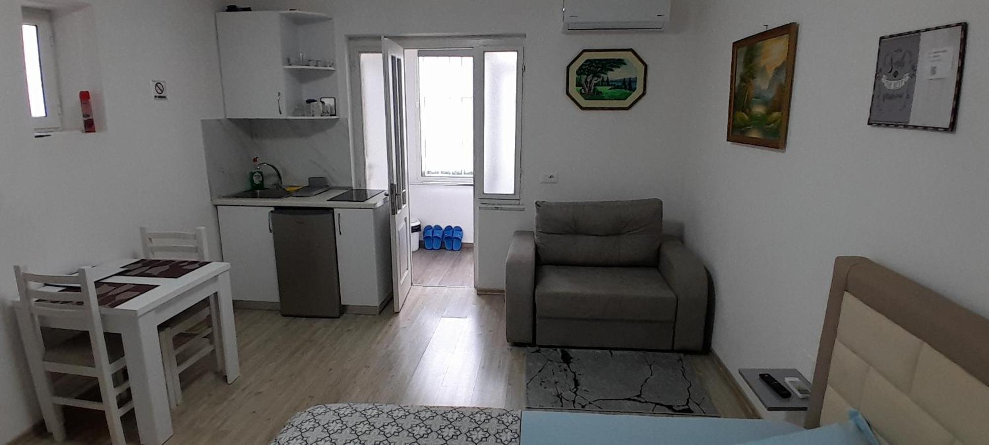 Klent Studio Apartment Pogradec Ngoại thất bức ảnh